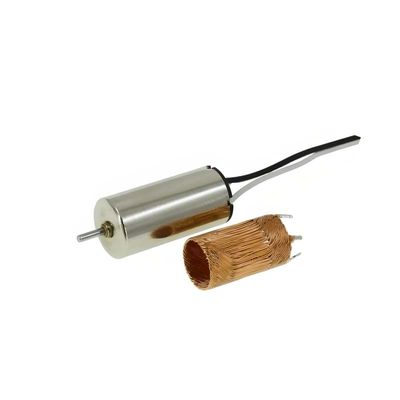 Motor de corriente continua de carbono de 8 mm sin núcleo cepillado 0.3mNm 8620rpm 2.4V resistente a la fatiga