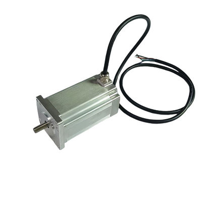 Motor paso a paso 3N.m Nema 24, grado IP 67, doble eje para sistemas de seguimiento de paneles solares